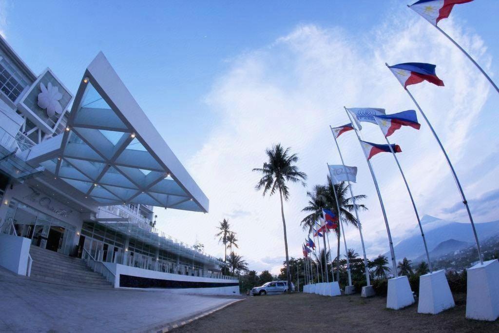 The Oriental Hotel Legazpi Exterior photo